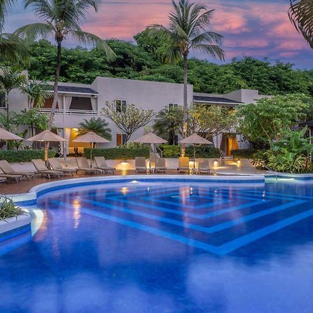Waves Resort & Spa, Barbados, An Autograph Collection All-Inclusive Resort Saint James Exteriér fotografie