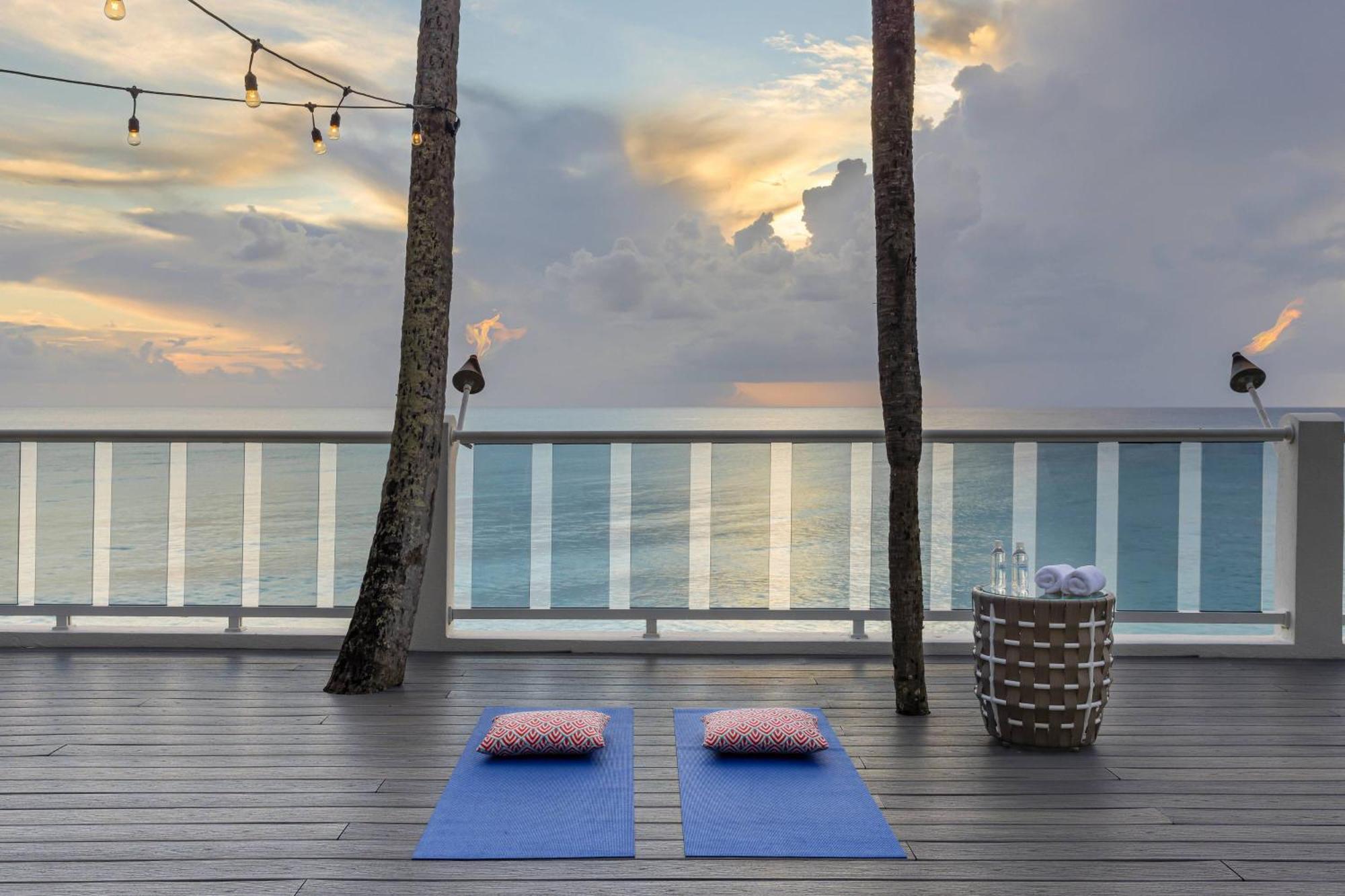 Waves Resort & Spa, Barbados, An Autograph Collection All-Inclusive Resort Saint James Exteriér fotografie