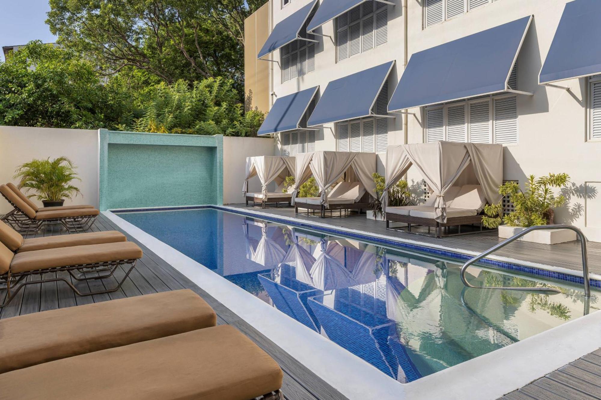 Waves Resort & Spa, Barbados, An Autograph Collection All-Inclusive Resort Saint James Exteriér fotografie
