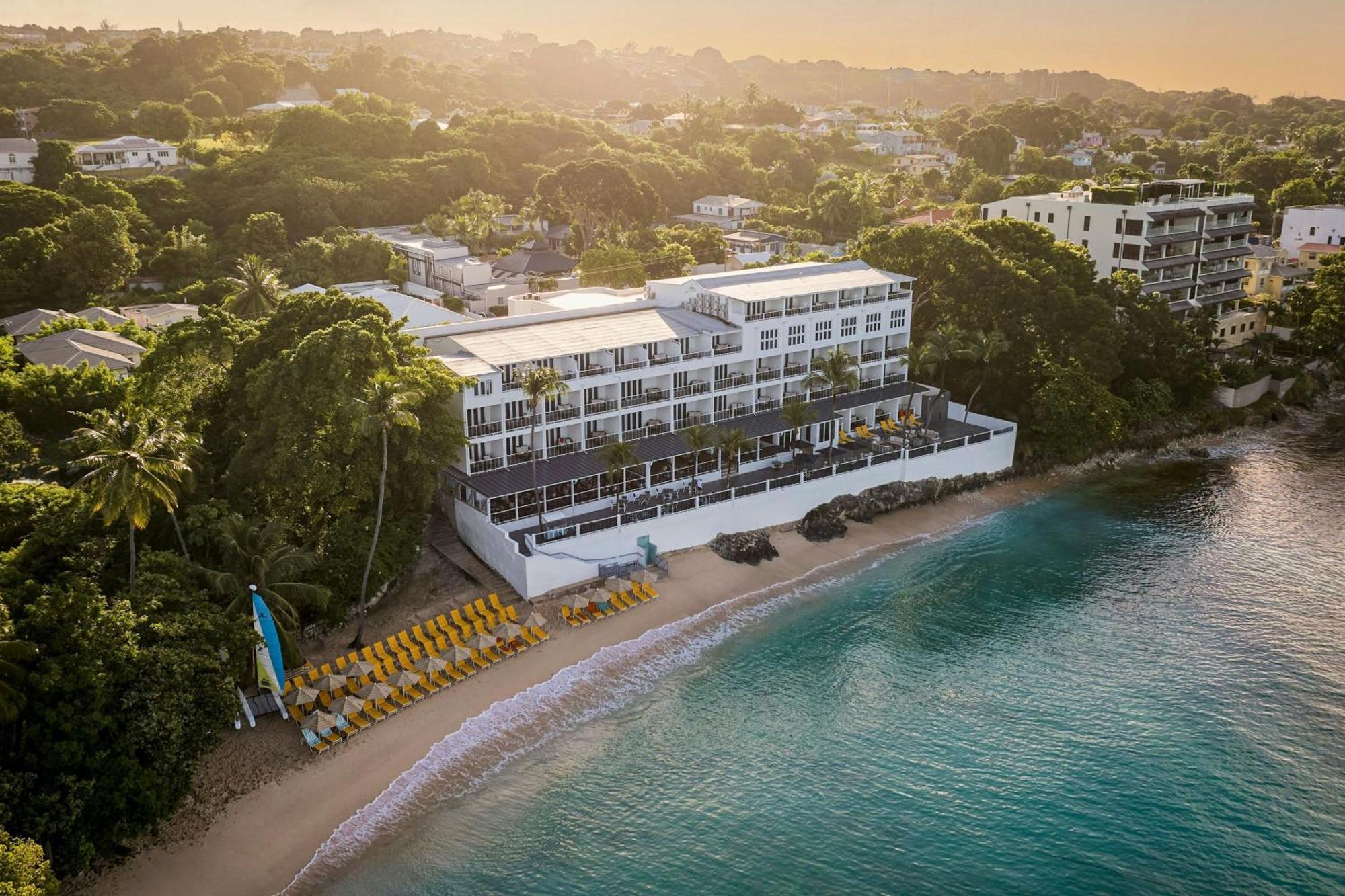 Waves Resort & Spa, Barbados, An Autograph Collection All-Inclusive Resort Saint James Exteriér fotografie